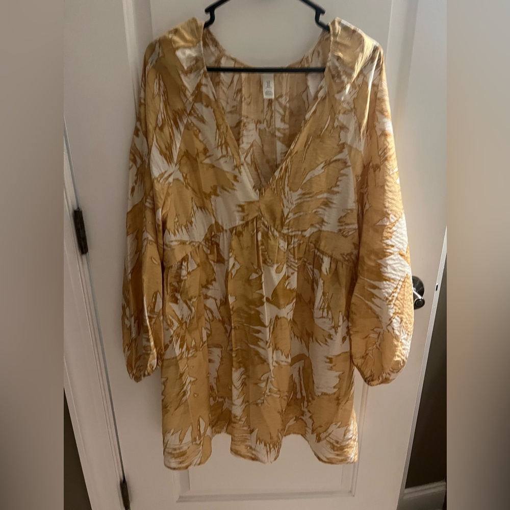 H&M dress flowy